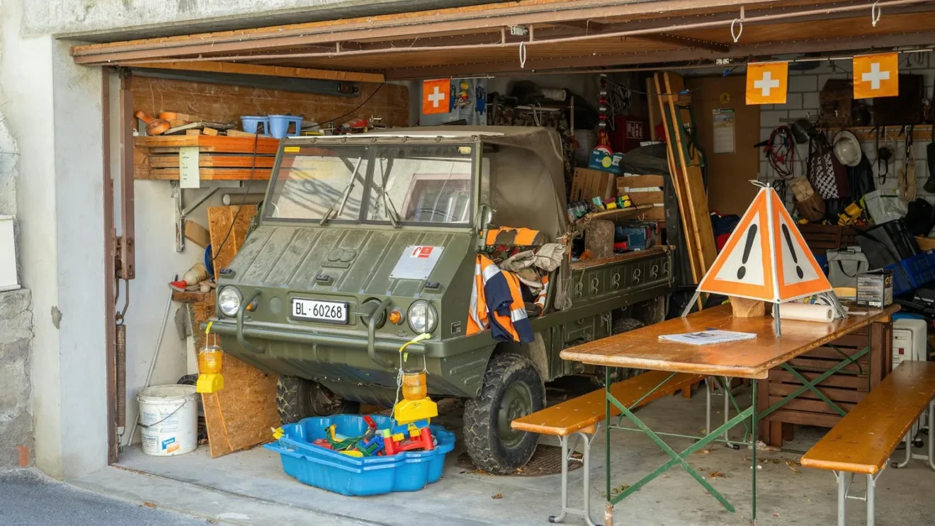 Construire un garage en bois : guide pratique et conseils
